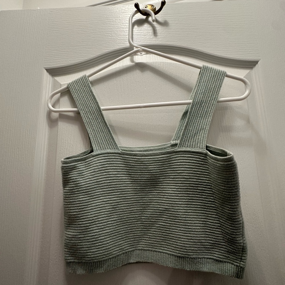 Hollister Ribbed Knit Crop Top - Sage green - Picture 4 of 5